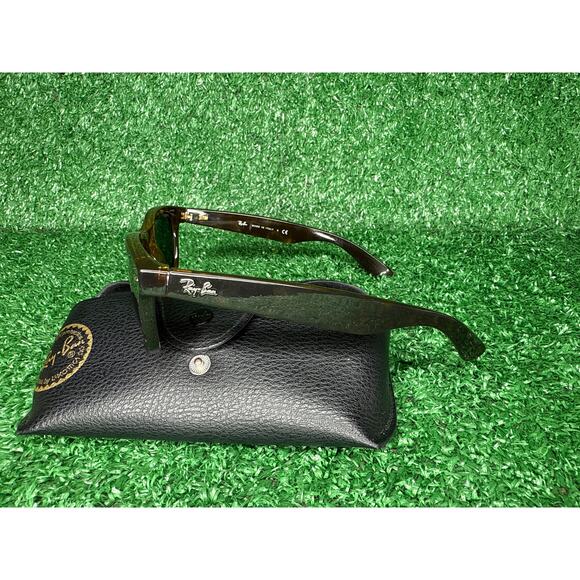 Ray-Ban New Wayfarer Sunglasses 55mm Brown Clear Made in Italy RB2132 - Picture 3 of 6